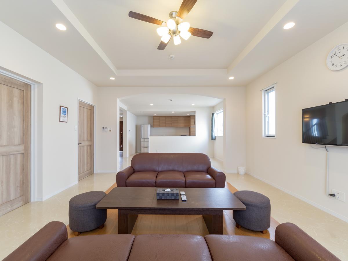 Вілла Chibana Terrace Okinawa Екстер'єр фото